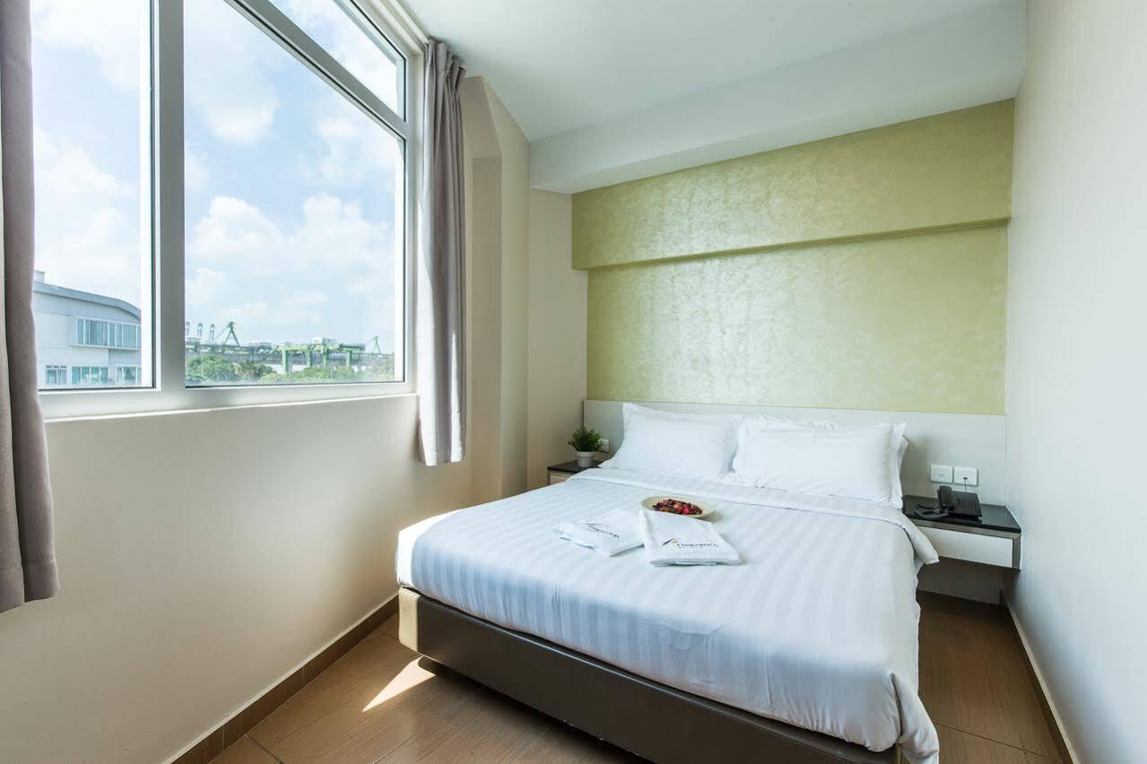 Ibis Budget West Coast Singapura